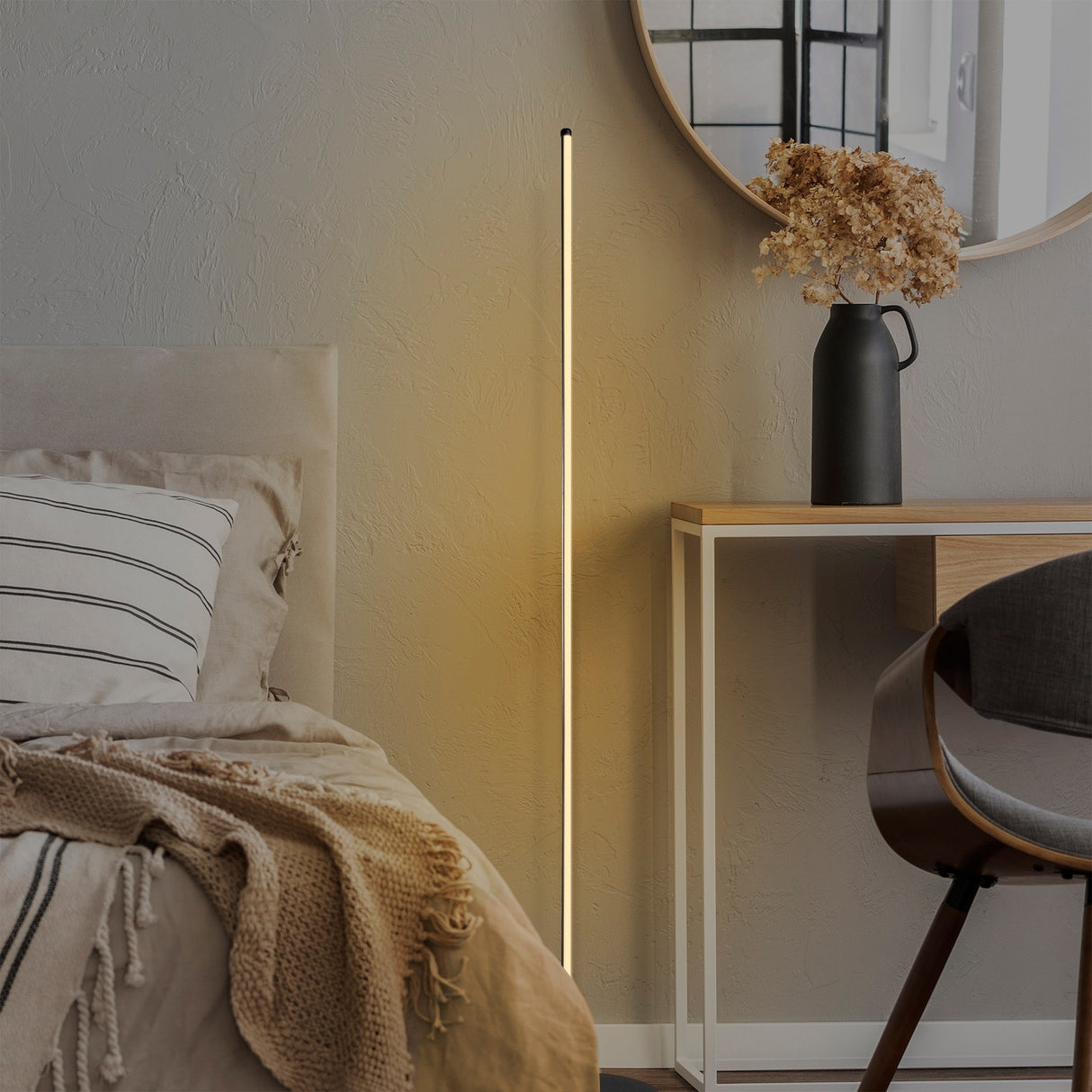 Gulvlampe Sort Metal Sylvan