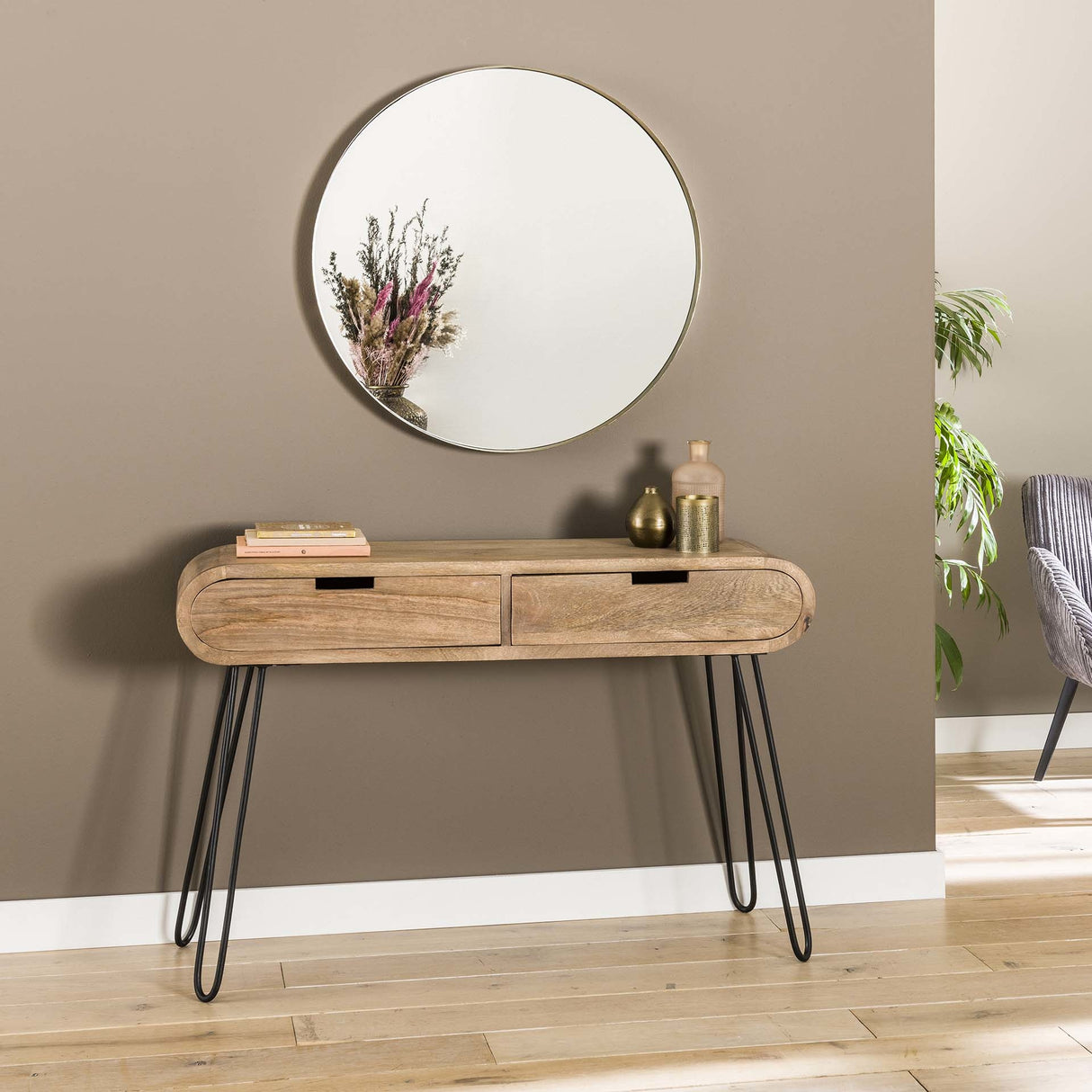 Toiletbord Jasmine DH Interiør Mango LxBxH 124x35x28 Mangotræ Omgivende foto set forfra