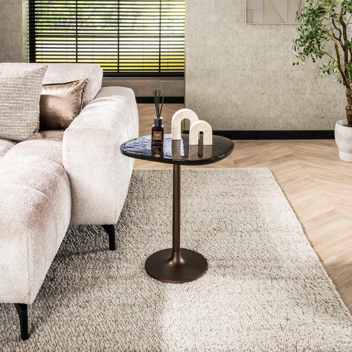 Sidebord Copper Glow M – Antik Kobber, 50x42x55 cm