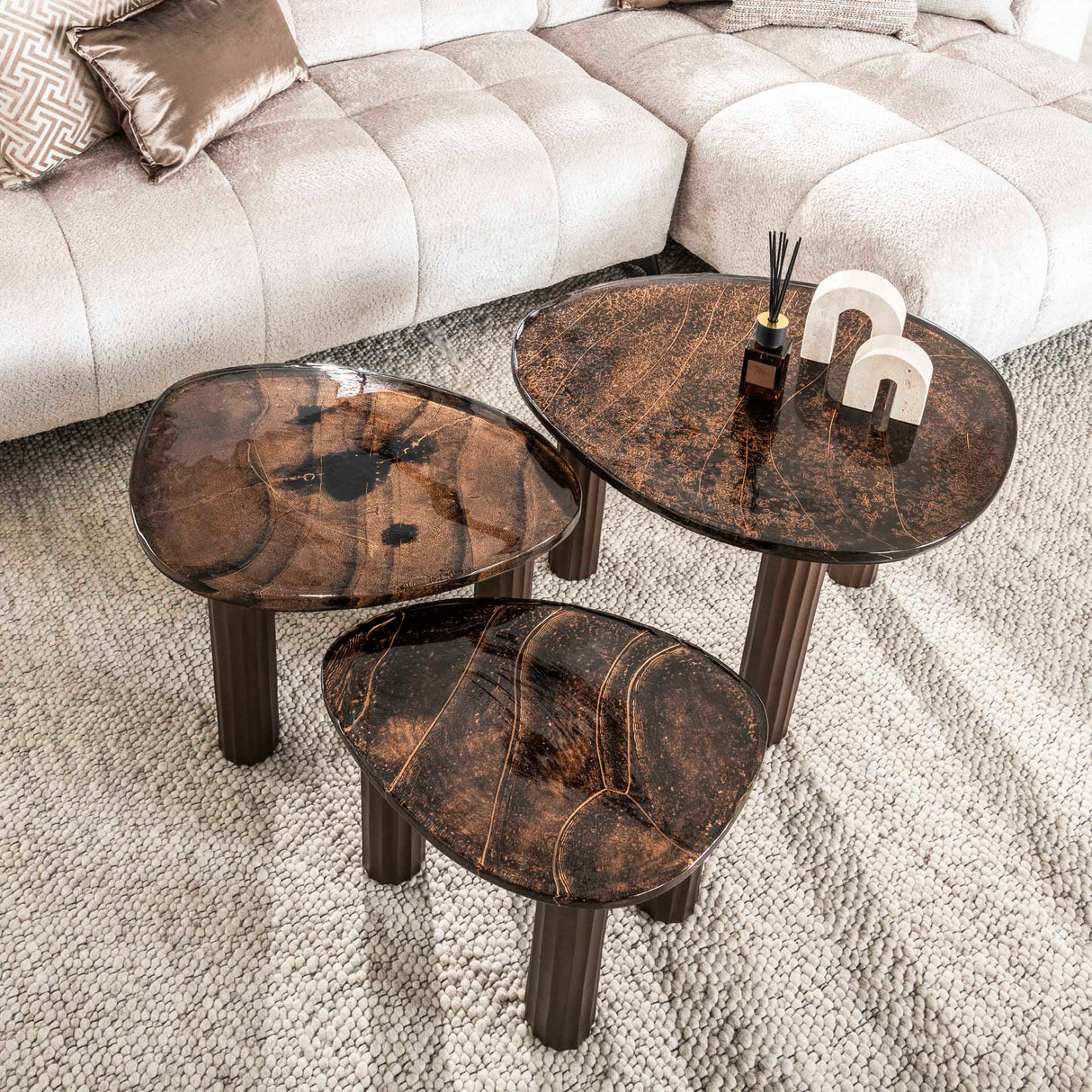 Stuebord Liva S – Antik Kobber