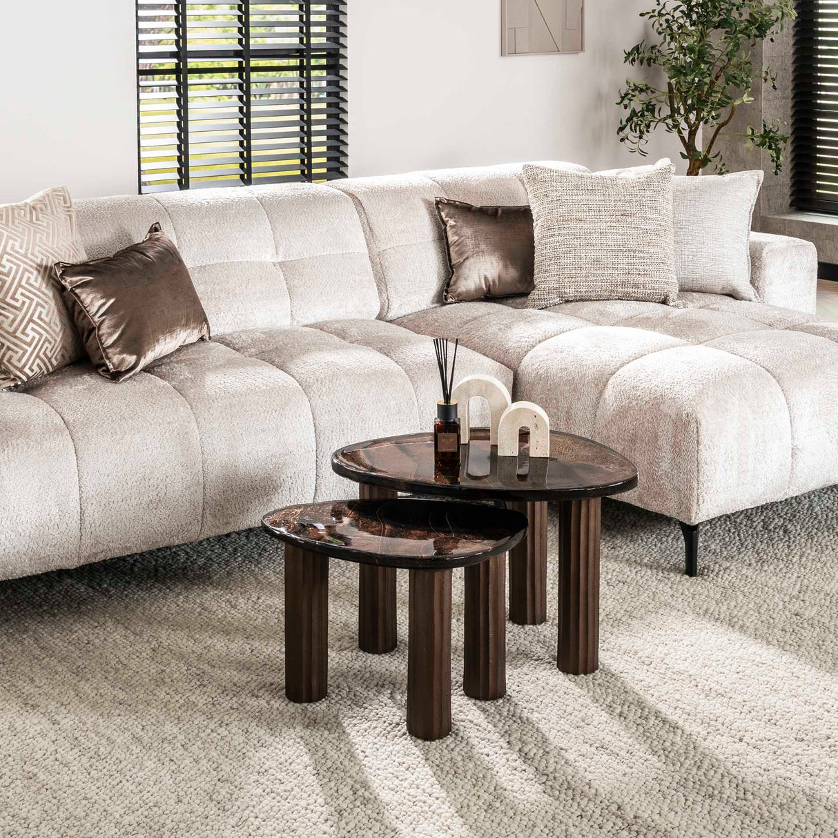 Stuebord Liva S – Antik Kobber