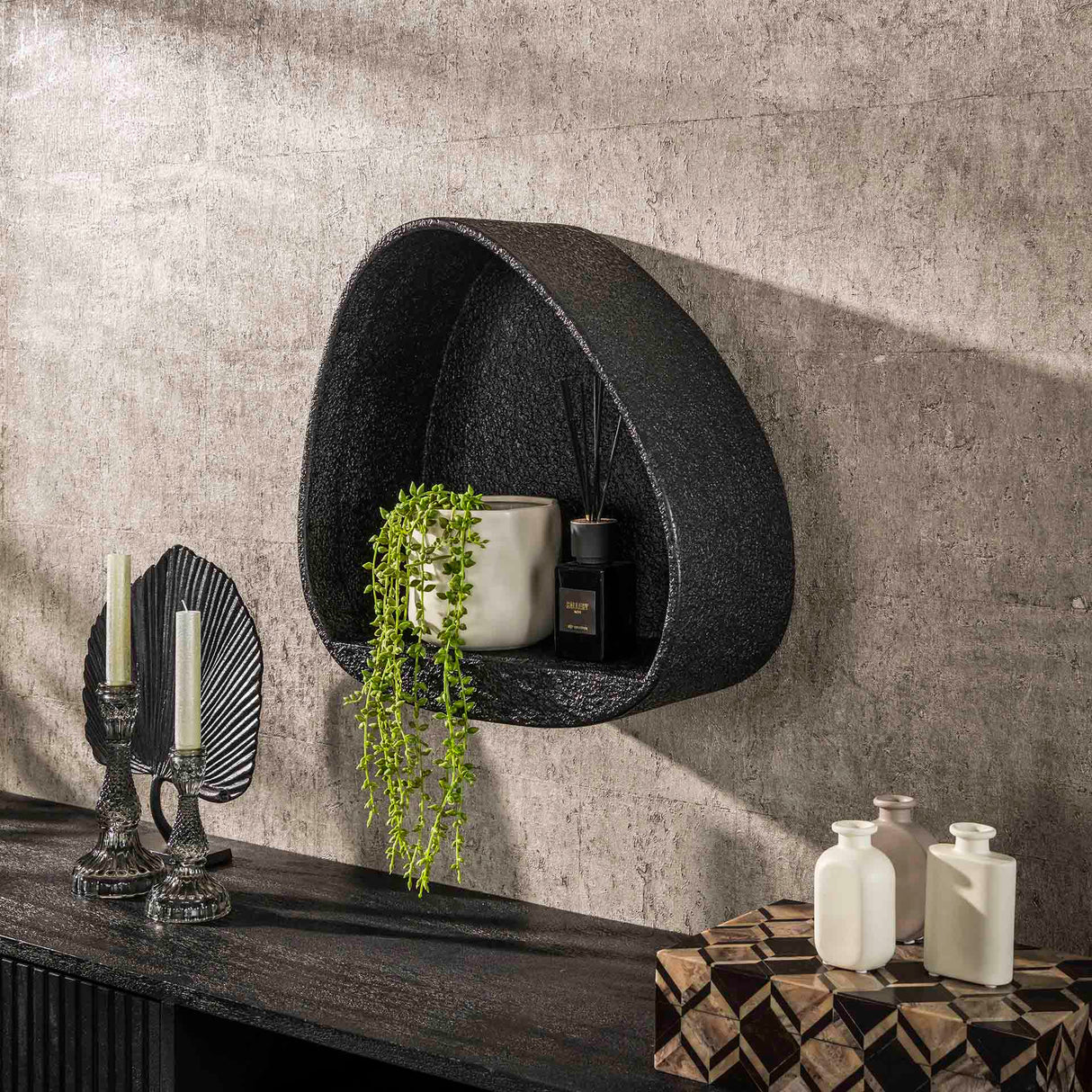 Vægskab Trekant metallic grå 42x21 cm Aeris