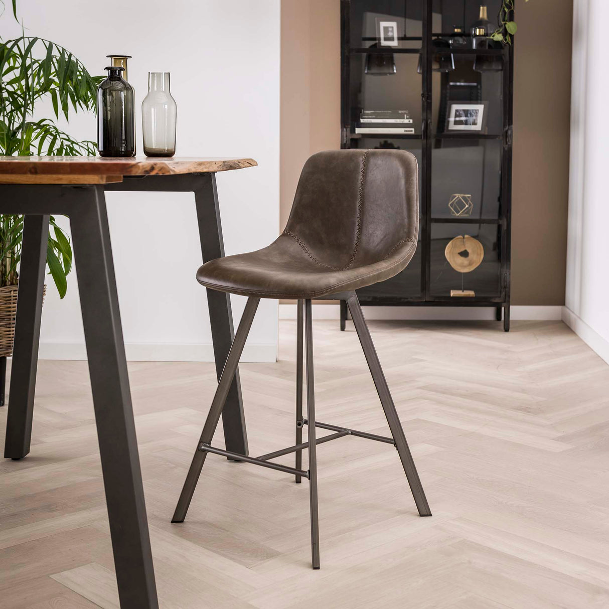 Barstol Siena Taupe Saddle PU Kunstlæder