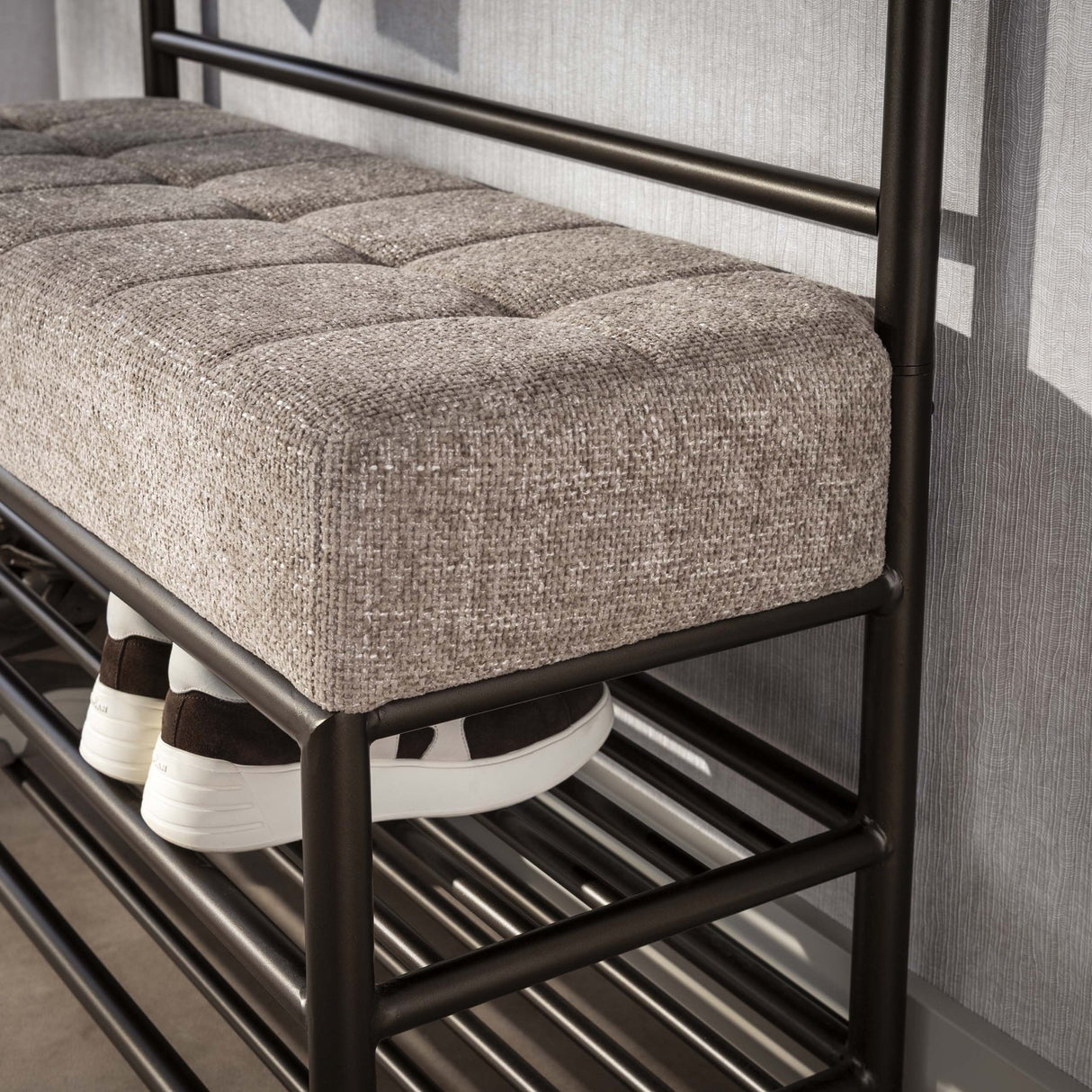 Bancroft Garderobebank Drift brun 100x39x183 cm