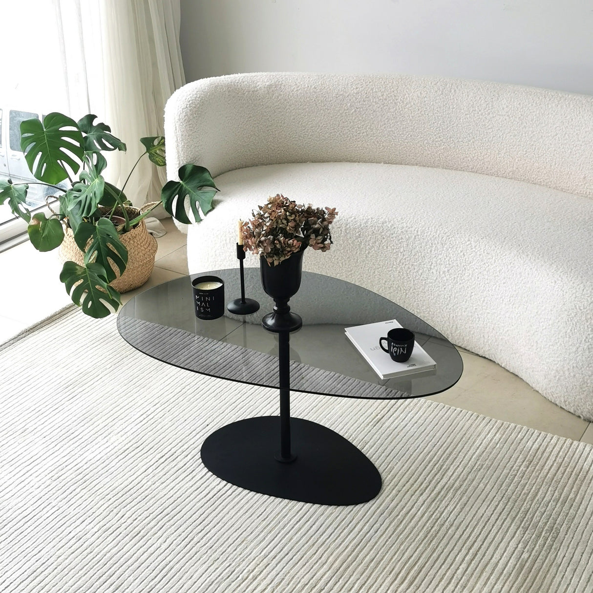 Organisk Design Sofabord Tonet Glas Torpo - Sort Metalramme