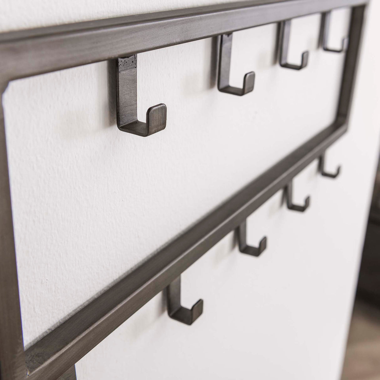 Industriel Bøjle Milano 9 kroge Børstet Metal sølv