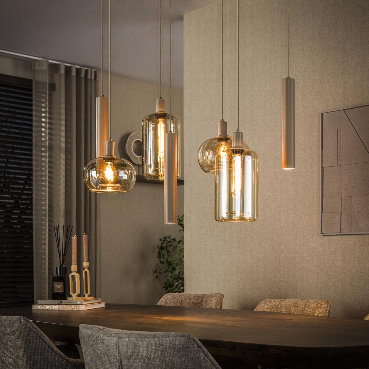 Hanglamp - Hanglamp Sera 7 - lichts beige metaal amber glas - Dimehouse