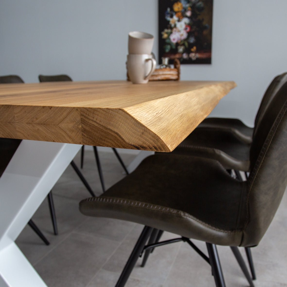 Spisebord Revi Egetræ - Stammeform - Hvid X-benet