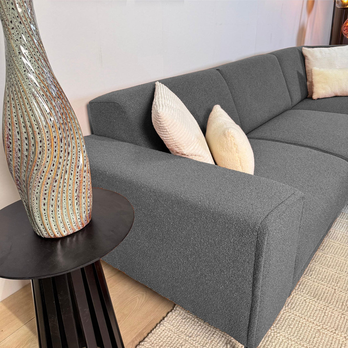 Hjørnesofa grå bouclé stof Maël - højre