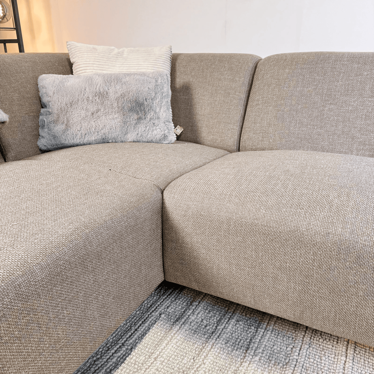 Hjørnesofa med kompakt lounge beige genbrugsmateriale Moby - venstre