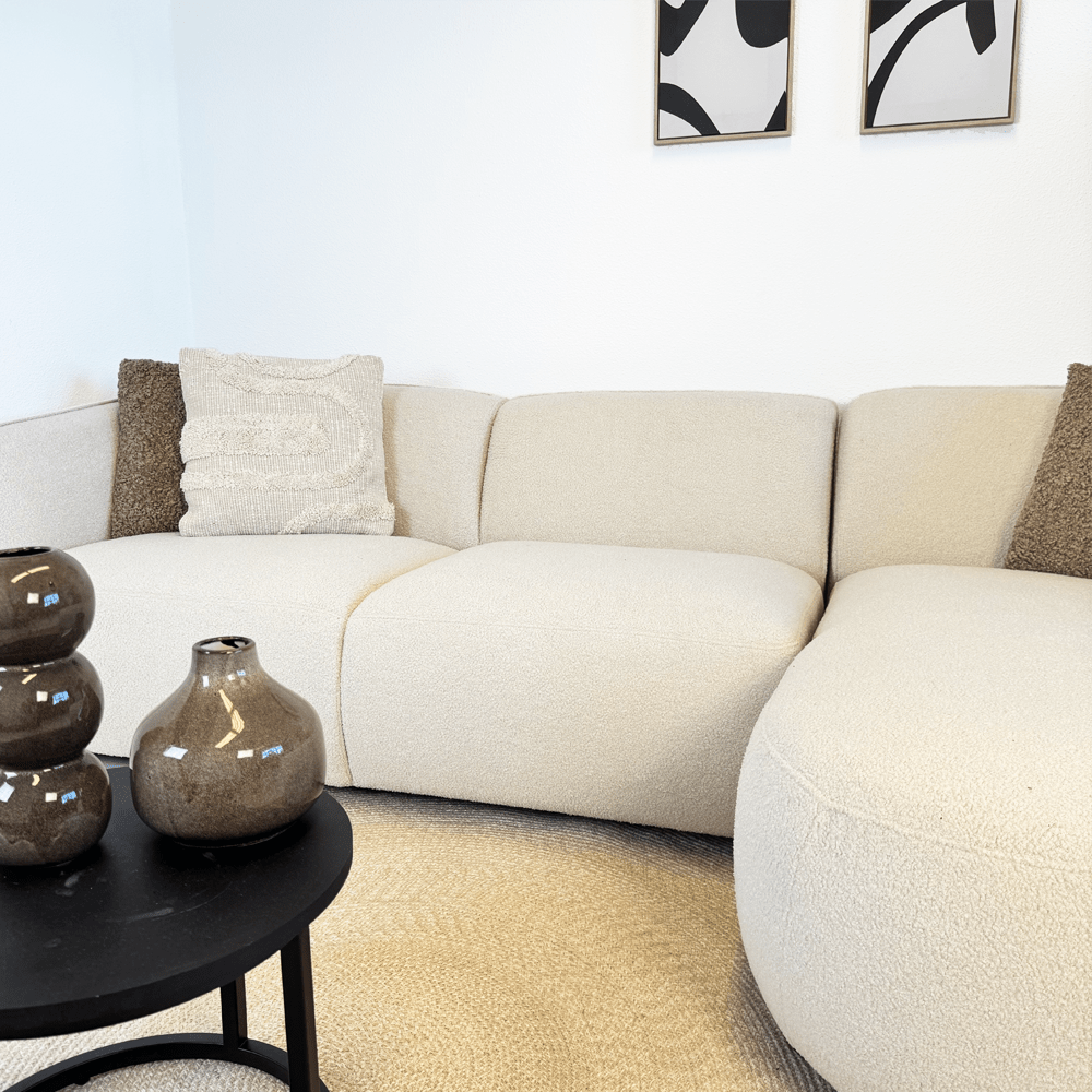 Hjørnesofa med organisk form creme bouclé Sophie - højre