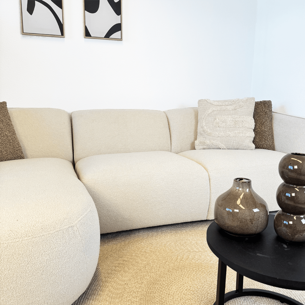 Hjørnesofa i organisk form crème bouclé Sophie - venstre