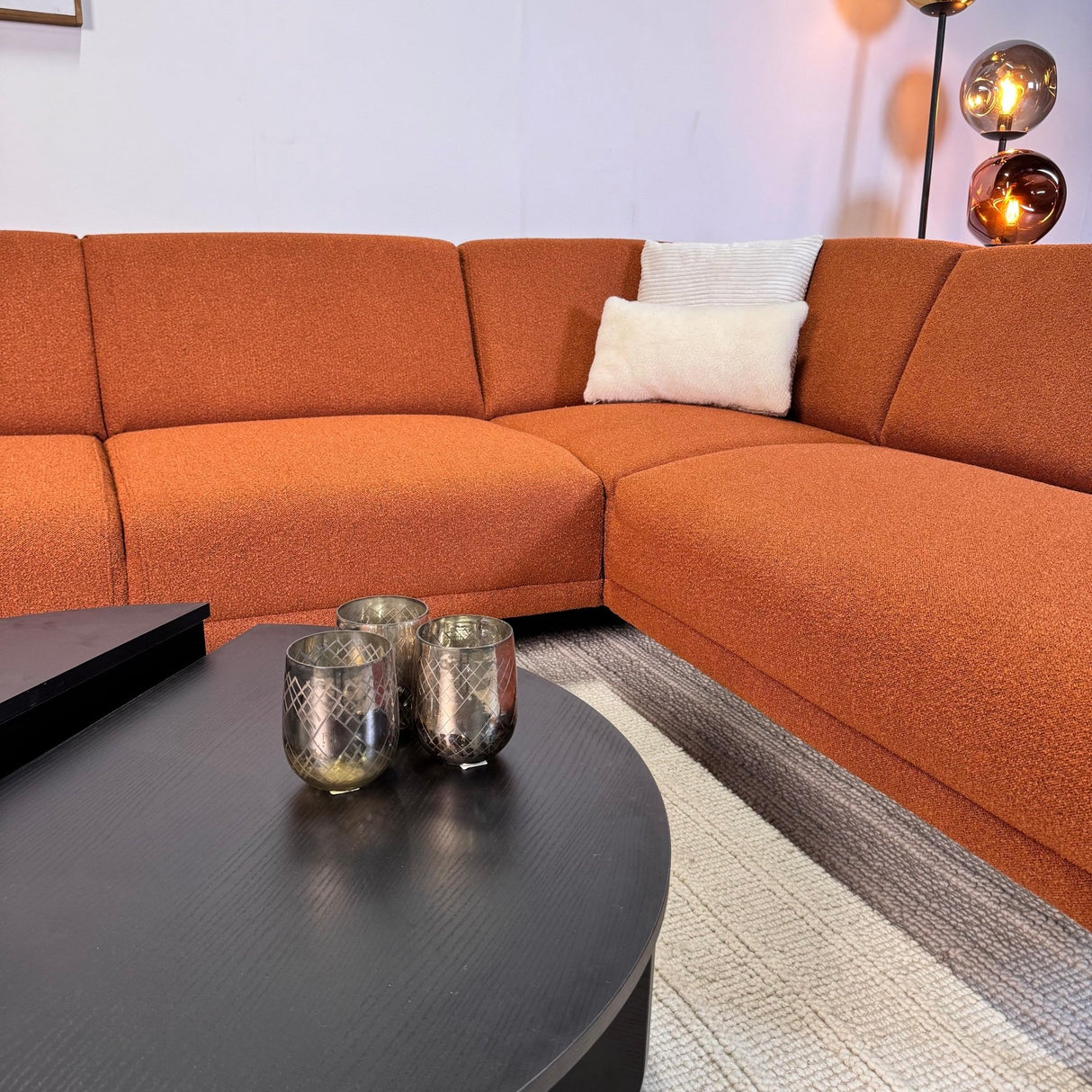 Hjørnesofa terrakotta bouclé stof Maël - højre