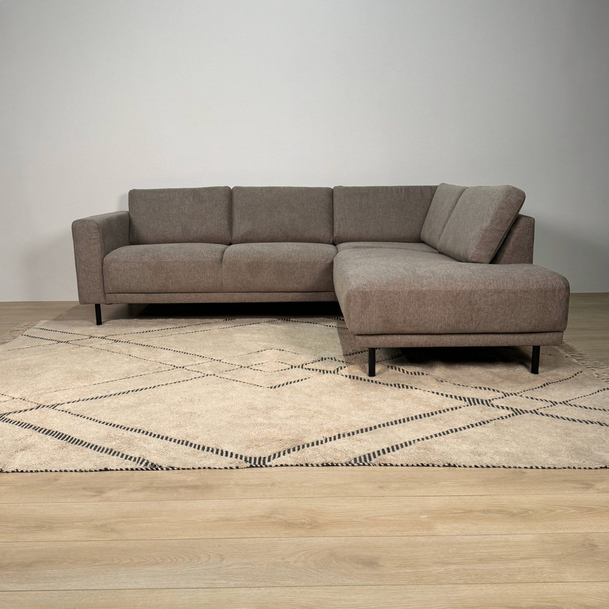 Moderne 3-zits Hoekbank Rechts Taupe Stof Aniko met Lounger 240x197x78 cm