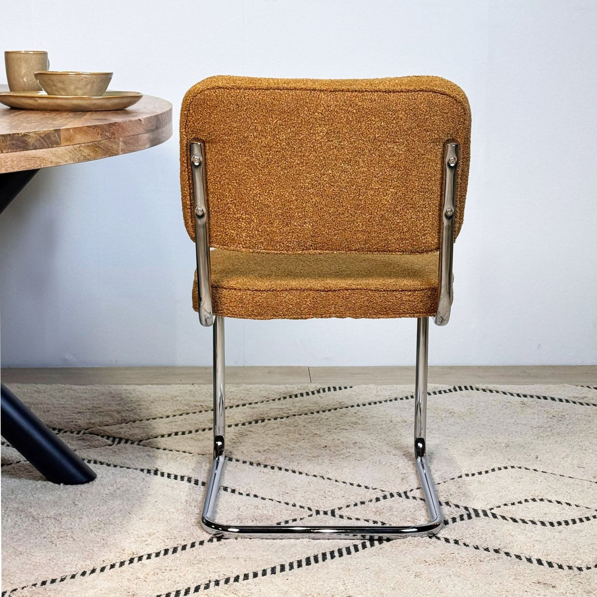 Moderne Spisestol Koper Bouclé Stof Sway - Krom Ramme - Uden Armlæn