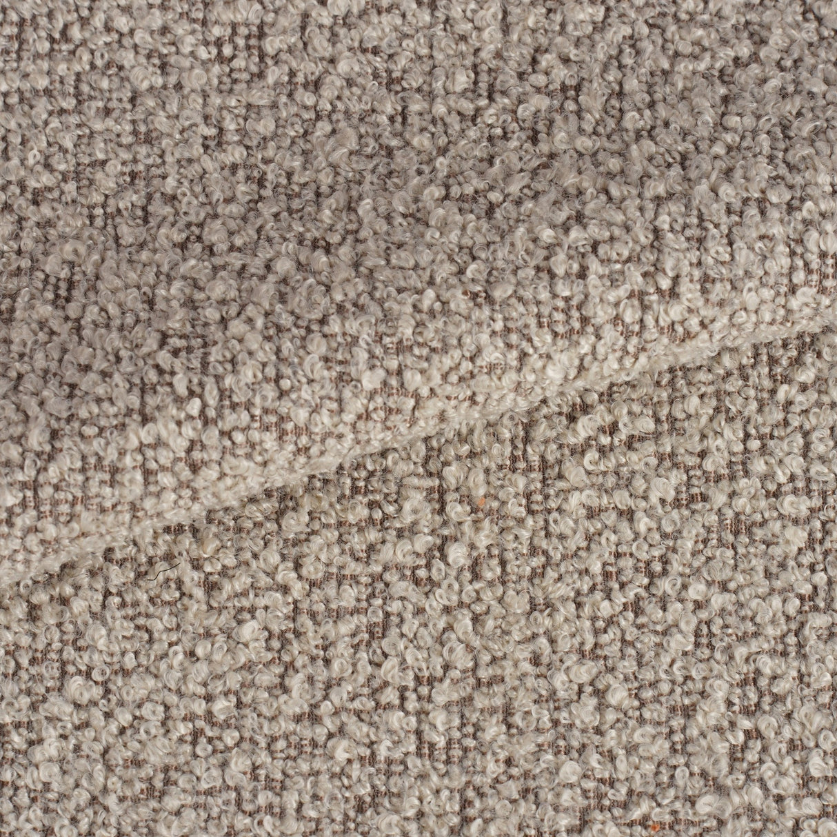 Sæt af 4 skandinaviske spisestuestole Latte Bouclé Stof Swift - Uden armlæn