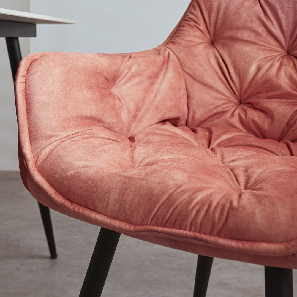 Spisestuestol Audrey Dimehouse Pink LxBxH 71x68x49 Stof Atmosfærisk fotodetalje