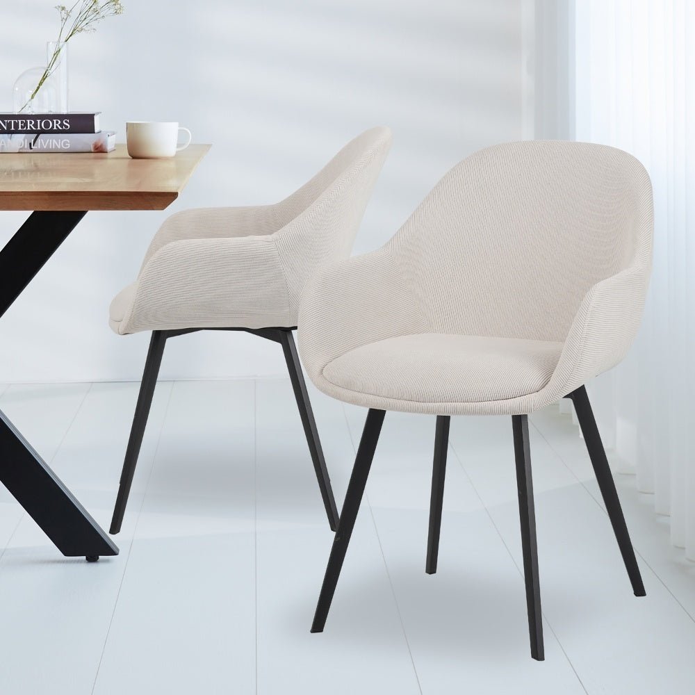 Spisestuestol Remy Dimehouse Beige LxBxH 64x59x58 Atmosfærisk foto diagonalt set forfra