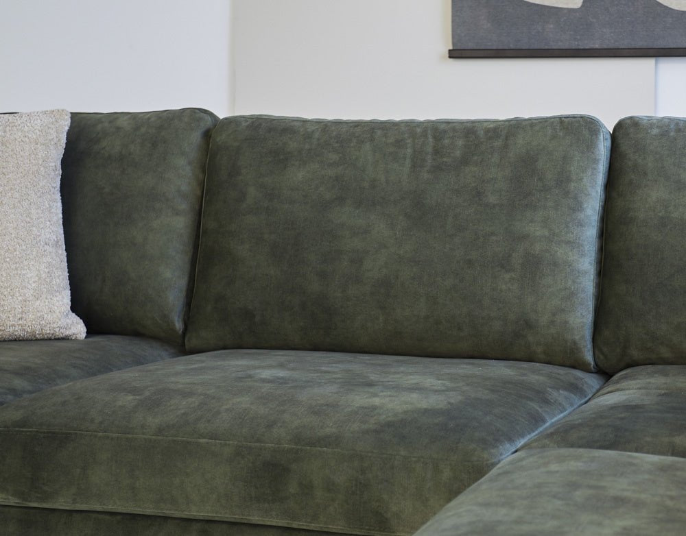 Sofa Gaya DeGeBe Grønt stof Atmosfærisk fotodetalje