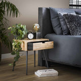 Sengebord Cloë DH Interiør Vejret LxBxH 50x40x19 Teak Ambient foto i situationen