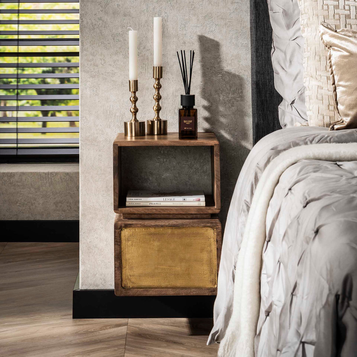 Solano natbord 1 skuffe Massiv mango sand 