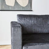 Sofa Bella Dimehouse Antracit LxBxH 138x98x55 Stof Atmosfærisk fotodetalje