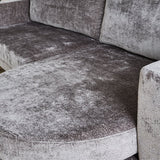 Sofa Bella Dimehouse Grå LxBxH 138x98x55 Stof Atmosfærisk fotofarveprøve