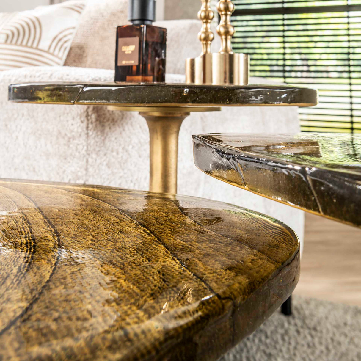 Sidebord Aurum S - Antiqu Gold Metal (53x42x50 cm) 