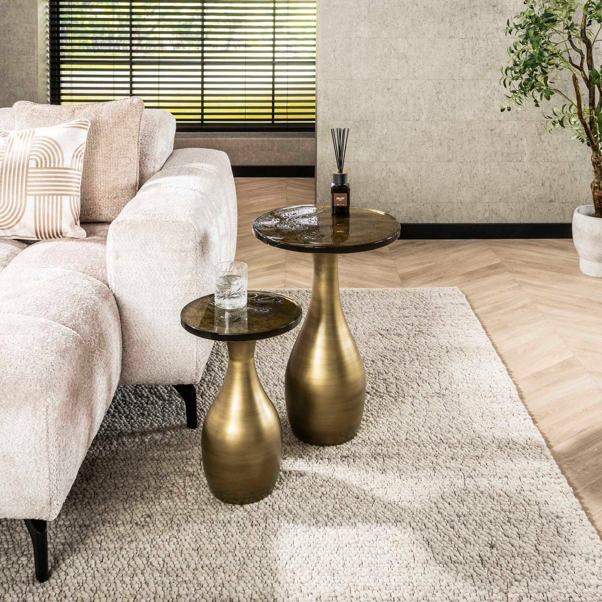 Sidebord Dråbe S - Antik Guld - 30x30x45 cm 