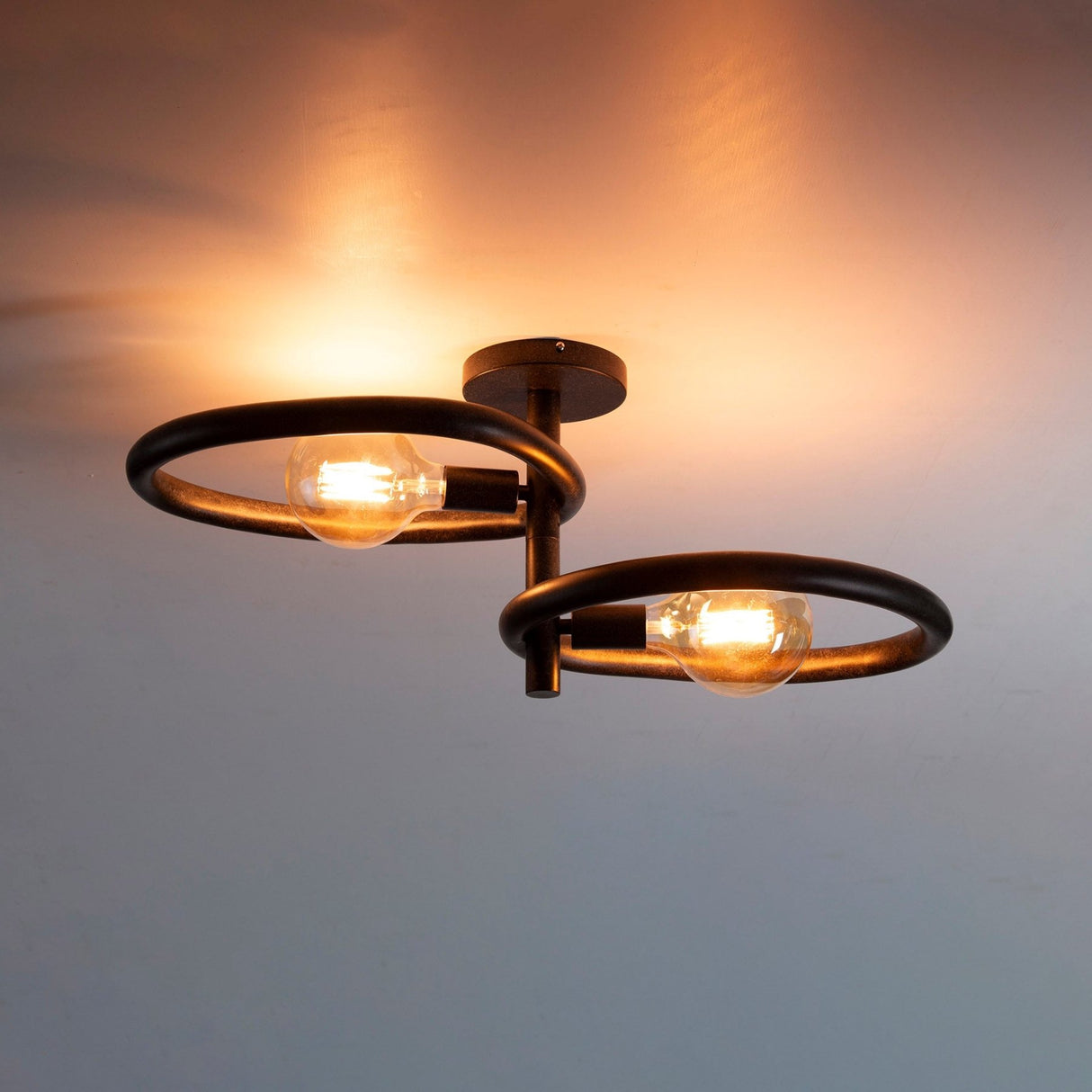 Loftslamp Nova Duo 2-lys - Sort Metal 