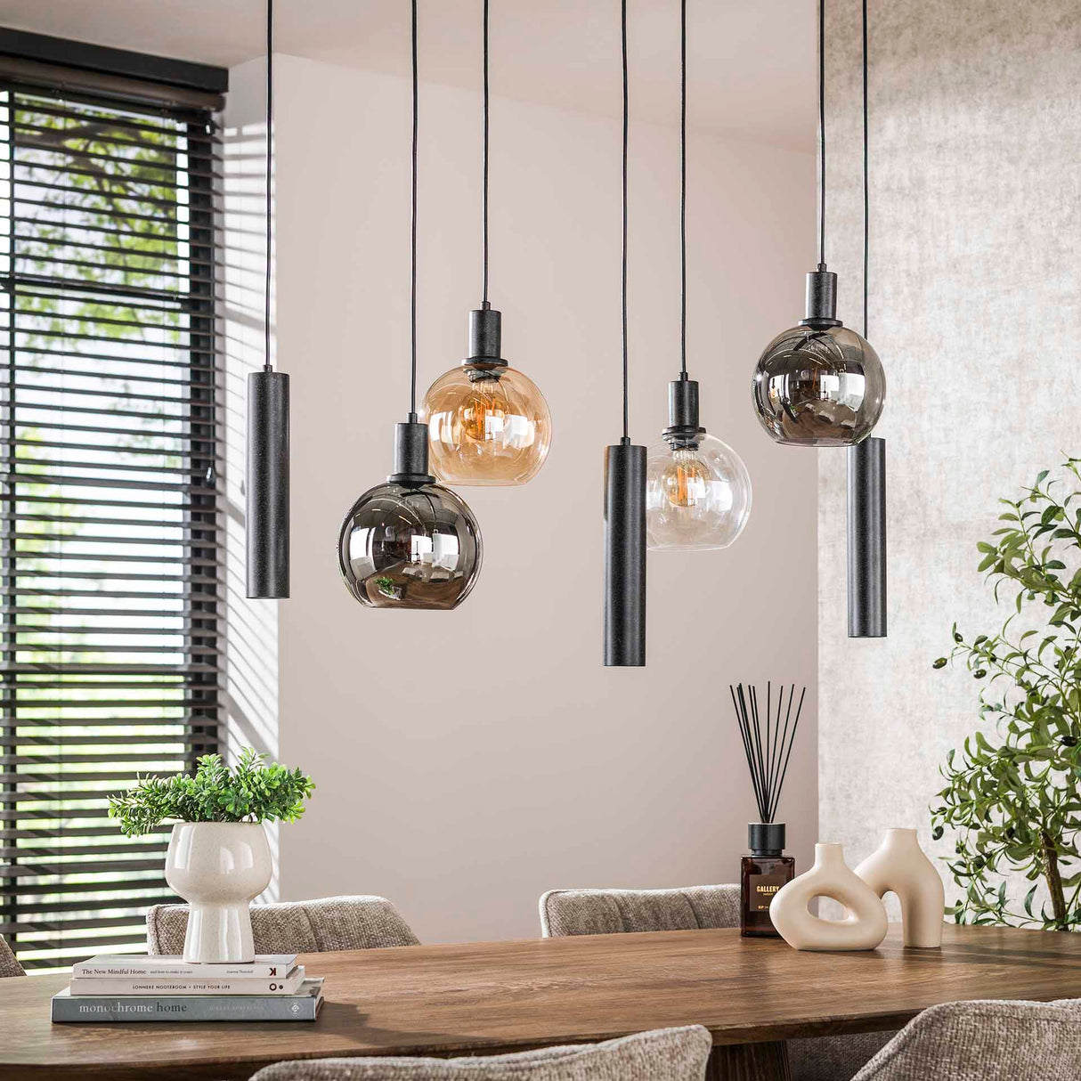 Hængelampe Orion 7-lys – Sort Metal – 110 cm 