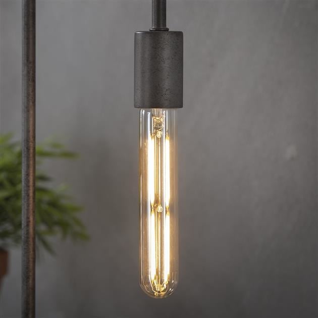 Lyskilde LED glødetrådsrør 18,5 cm DH Interiør Ravfarvet glas LxBxH 19x6x6 Ravfarvet glas Atmosfærisk foto diagonalt set forfra