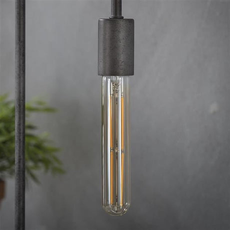Lyskilde LED glødetrådsrør 18,5 cm DH Interiør Ravfarvet glas LxBxH 19x6x6 Ravfarvet glas Atmosfærisk foto diagonalt set forfra