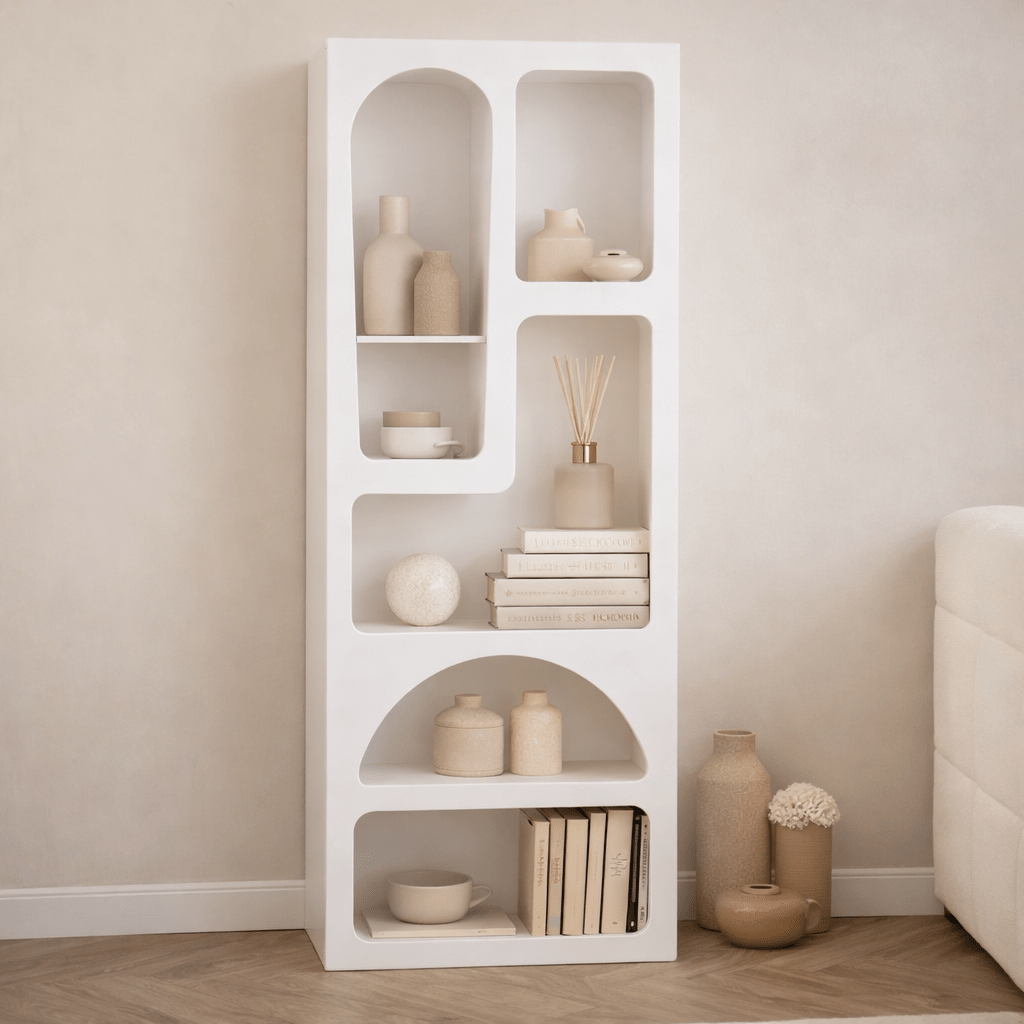 Reol med organiske former hvid melamin Nolen 60x150x32 cm