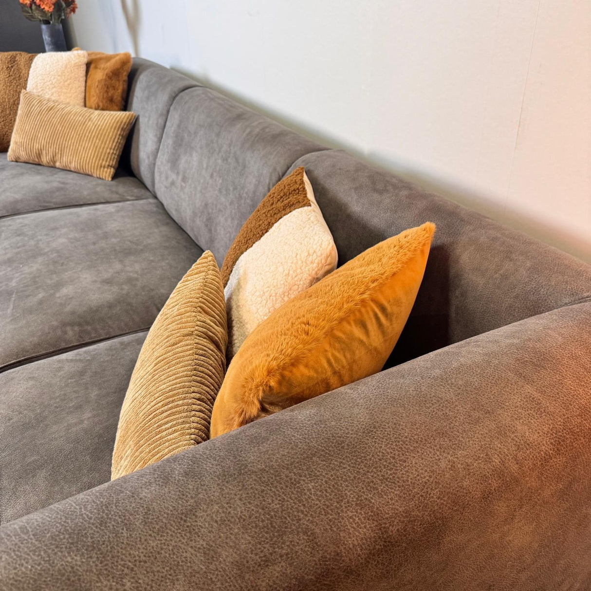 Industriel hjørnesofa Brisbane eco-læder antracit - højre 