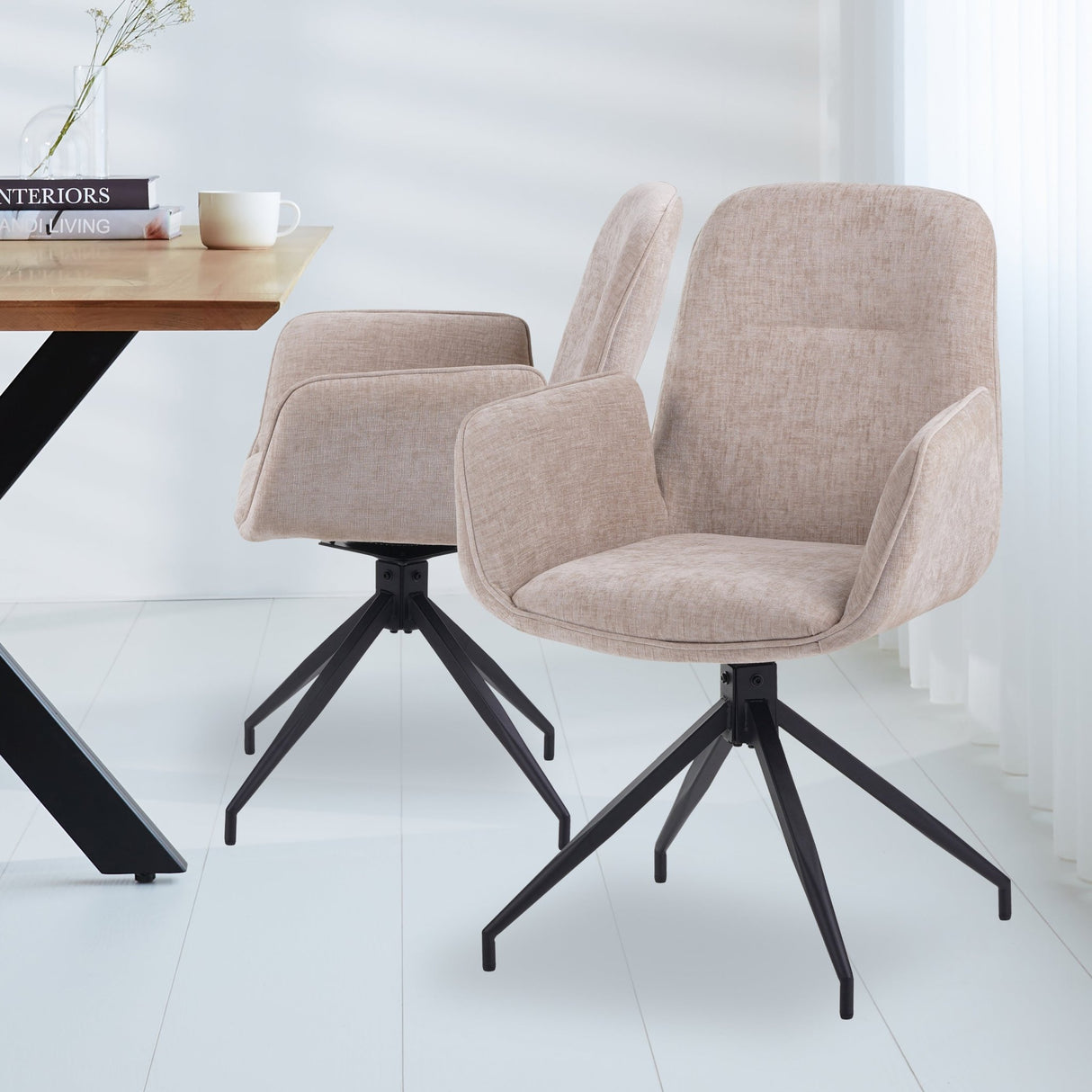 Drejelig spisestuestol Nela Chenille Beige - Med armlæn