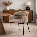 Spisebordsstol Lola Bouclé stof Champagne med rund ryg og armlæn 