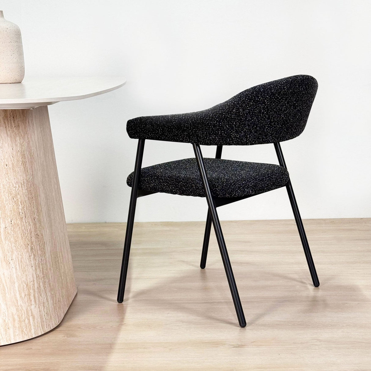 Spisestuestol Sæt af 4 Bouclé Beige Lisa - Sort Ramme 