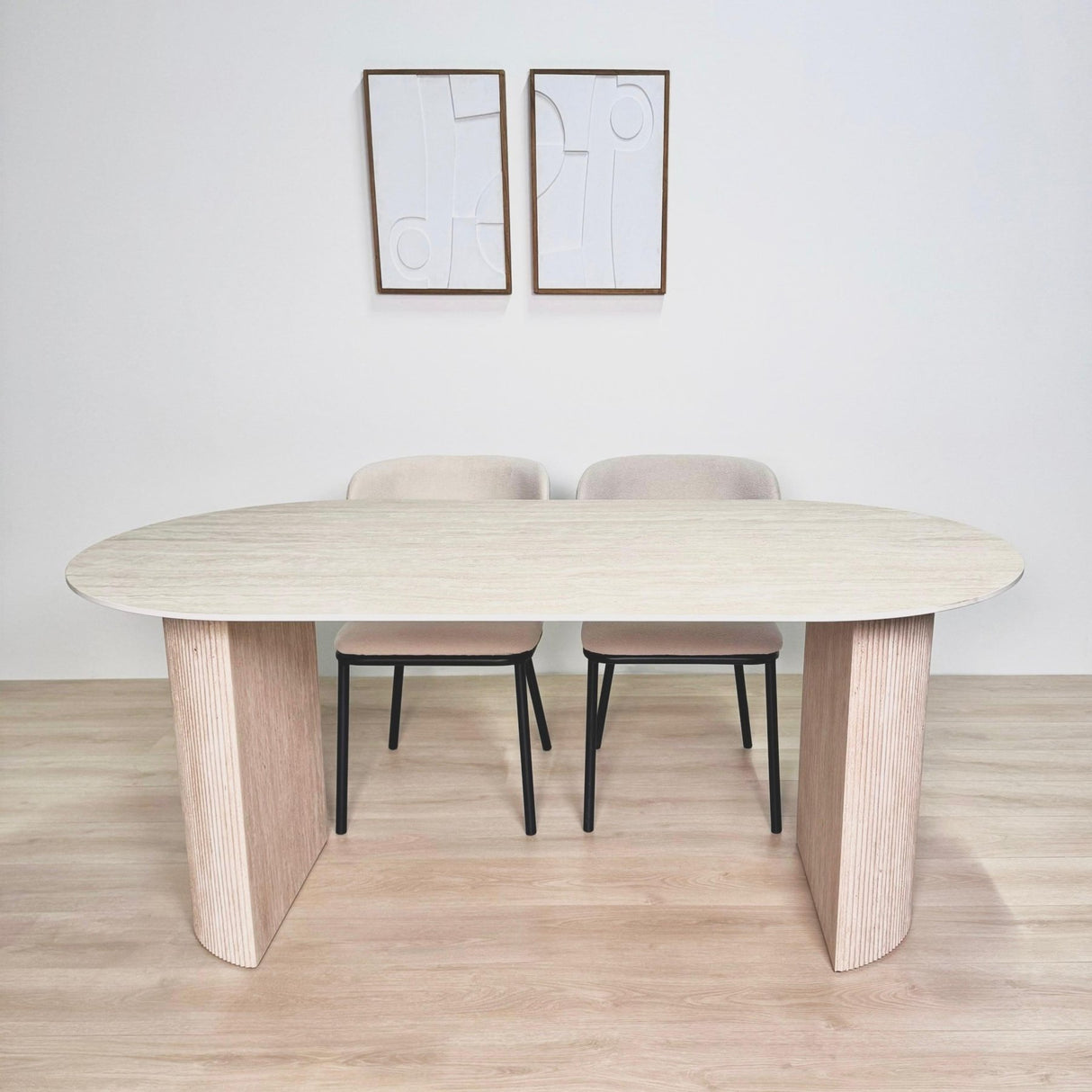 Eettafels - Ovale Eettafel Jimi 180x90 cm travertin beige - Dimehouse