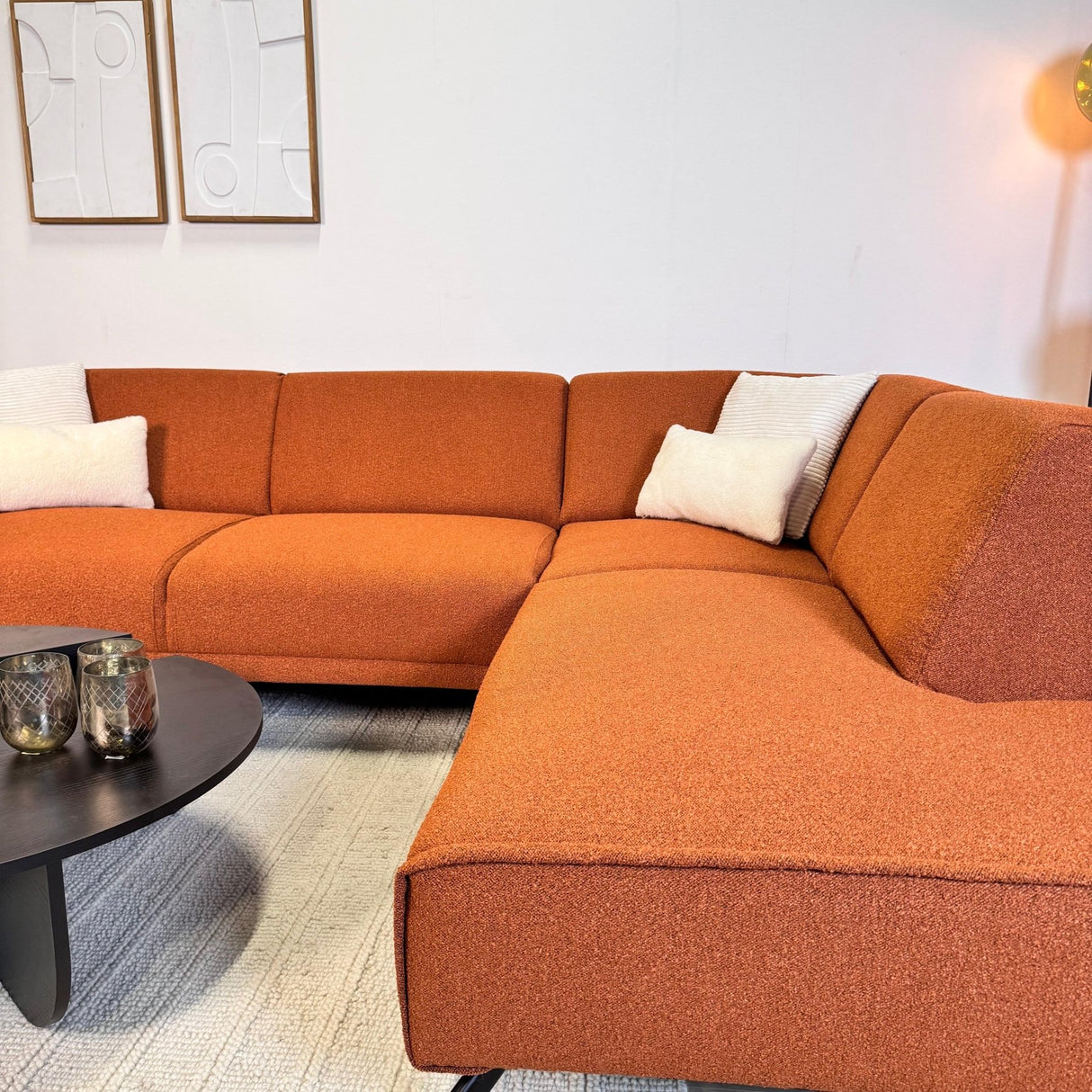 Hjørnesofa terrakotta bouclé stof Maël - højre 