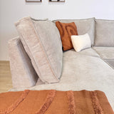 Hjørnesofa Yara med chaiselong chenille beige -venstre 