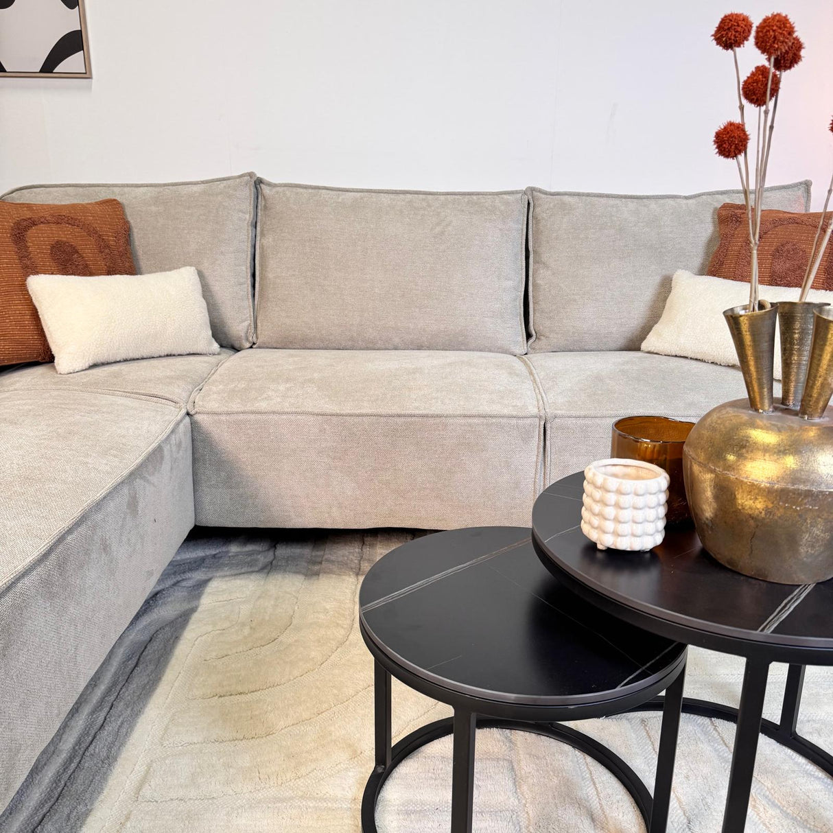 Hjørnesofa Yara med chaiselong chenille beige -venstre 
