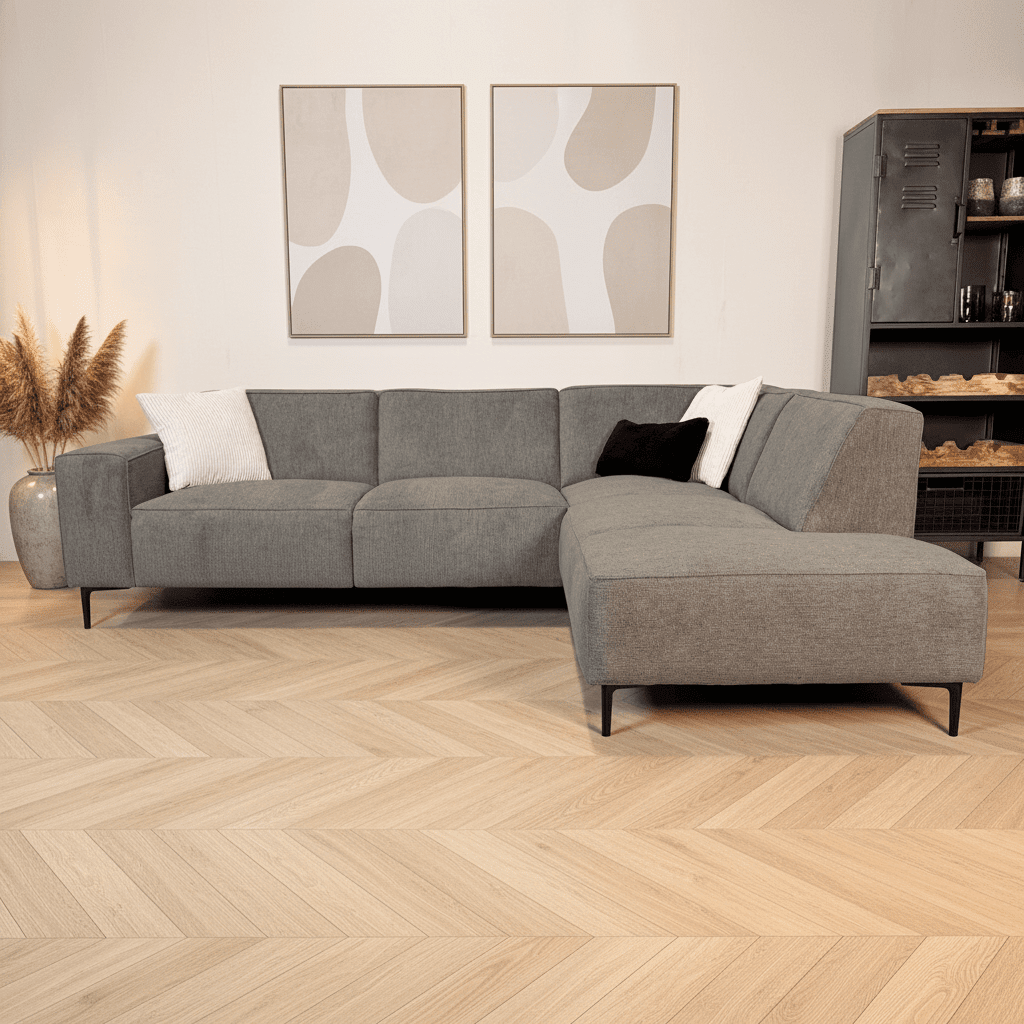 Lænestue i taupe chenille med mønster Ravi – højre 