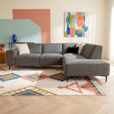 Lænestue i taupe chenille med mønster Ravi – højre 