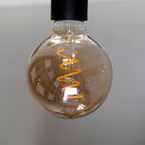 Lyskilde LED filament Bol Ø9.5 Amber -farvet