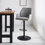 Barstol Novan chenille Dimehouse Lysegrå LxBxH 75x58x54 Stof Atmosfærisk foto diagonalt set forfra