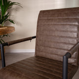 Spisestuestol BH Dimehouse Taupe LxBxH 73x59x58 Kunstlæder Atmosfærisk fotodetalje
