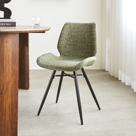 Spisestuestol Beau chenille Dimehouse Grøn LxBxH 72x68x50 Stof Atmosfærisk foto diagonalt set forfra