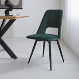 Spisestuestol Mila Dimehouse Grøn LxBxH 66x57x49 Stof Atmosfærisk foto diagonalt set forfra