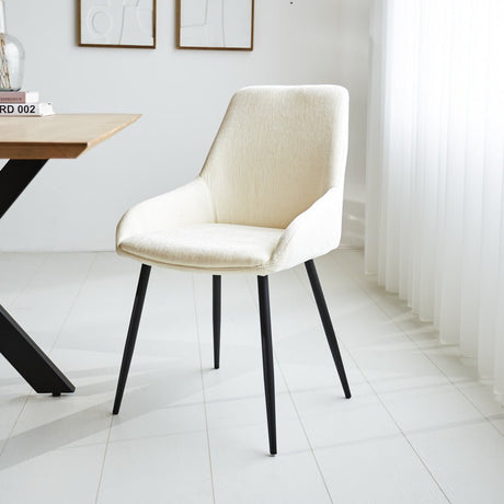 Spisestuestol Elle Dimehouse Hvid LxBxH 64x61x56 Stof Atmosfærisk foto diagonalt set forfra